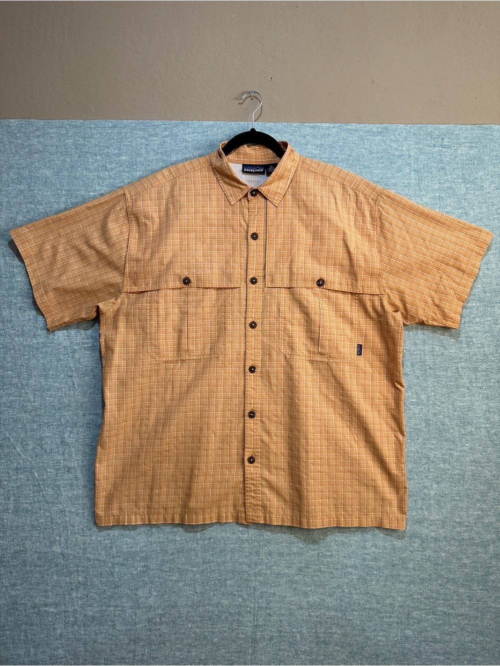 Vintage Patagonia Orange Plaid Short Sleeve Lightweight Button Up Shirt Men’s XL